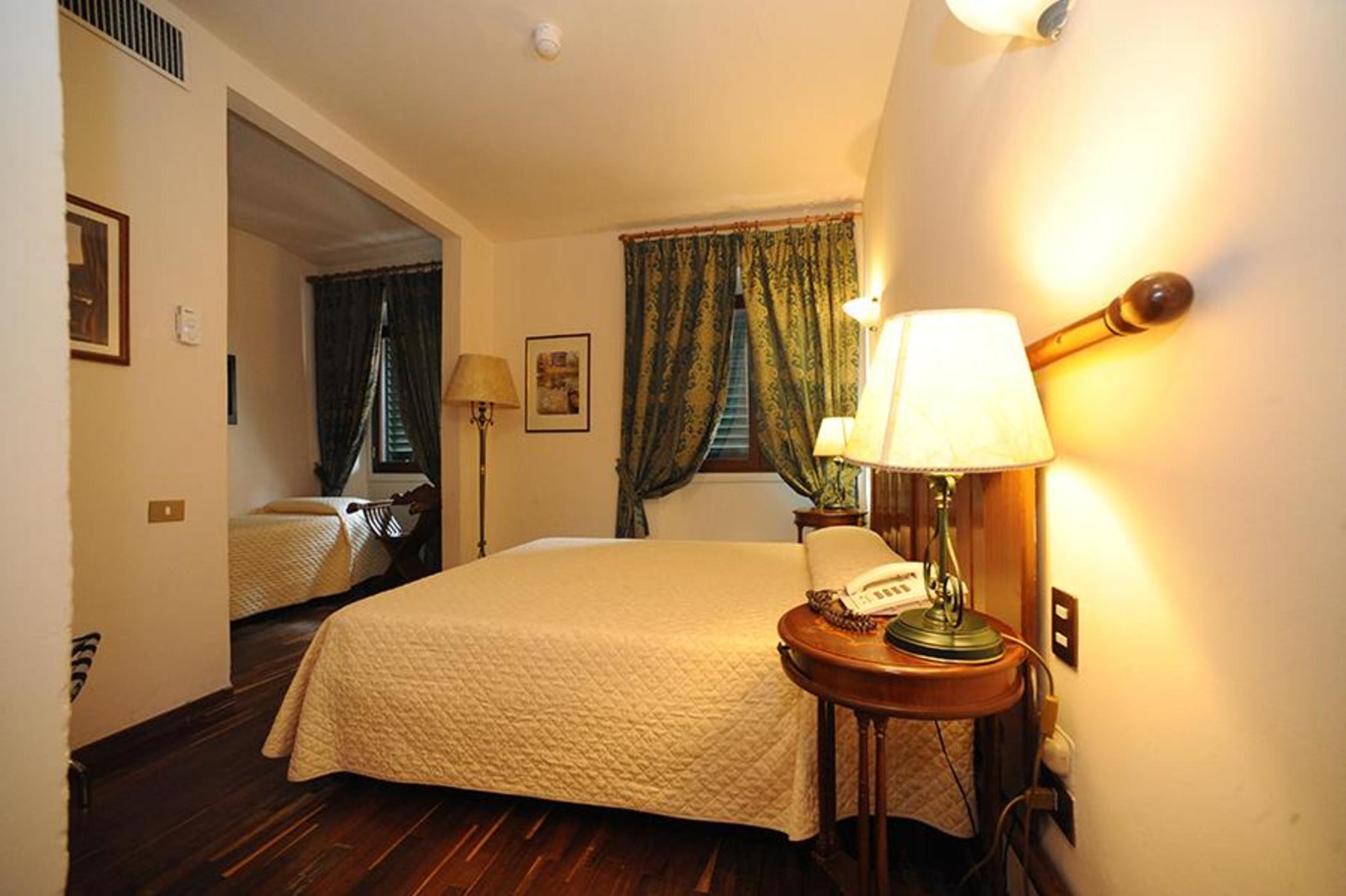 Hotel Le Due Fontane Florence Luaran gambar